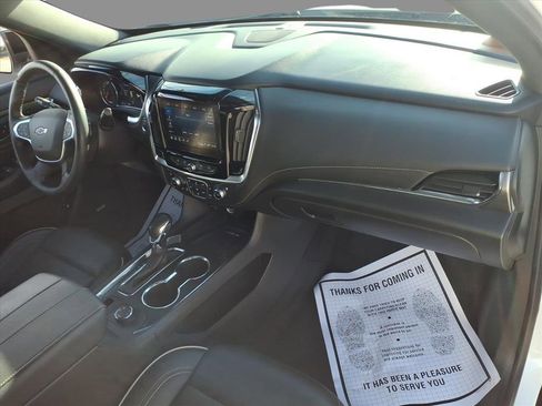 Used 2022 Chevrolet Traverse Premier w/ Redline Edition image 12