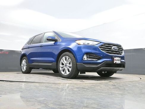 Used 2021 Ford Edge Titanium w/ Cargo Accessory Package AWD/4WD image 43