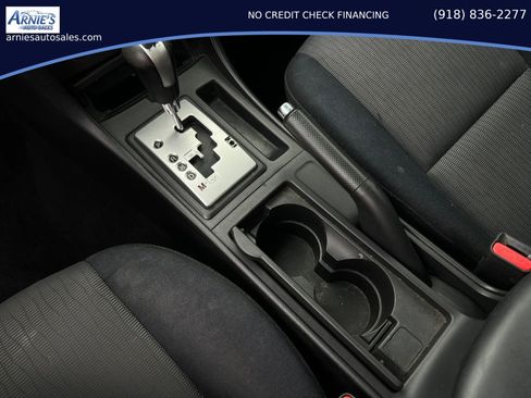 Used 2009 MAZDA MAZDA3 i Touring Value FWD image 11