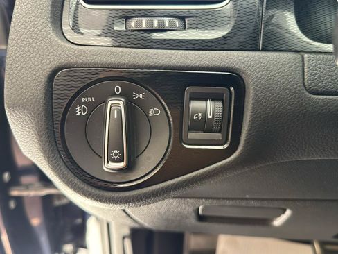 Used 2017 Volkswagen GTI S FWD image 10
