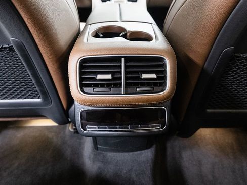 Used 2024 Mercedes-Benz GLS 450 4MATIC w/ AMG Line Exterior image 32