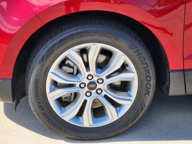 Used 2024 Ford Edge Titanium AWD/4WD image 12