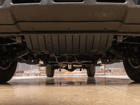 Used 2024 GMC Sierra 3500 SLE w/ SLE Value Package image 14