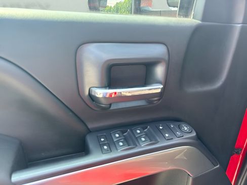 Used 2015 Chevrolet Silverado 2500 LT w/ LT Convenience Package AWD/4WD image 21
