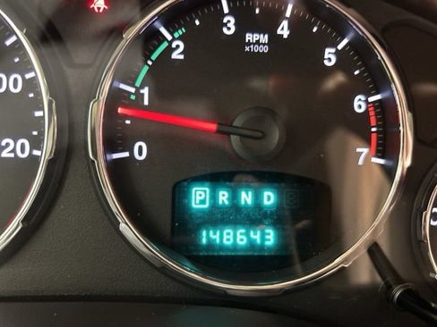 Used 2012 Jeep Liberty Limited AWD/4WD image 22