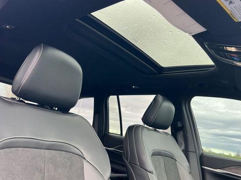 New 2026 Jeep Grand Cherokee Altitude image 15