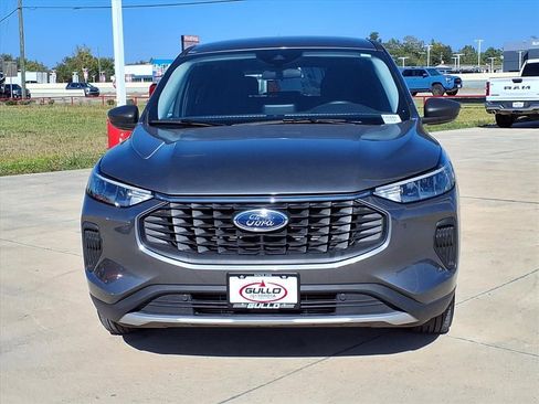 Used 2025 Ford Escape Active image 9