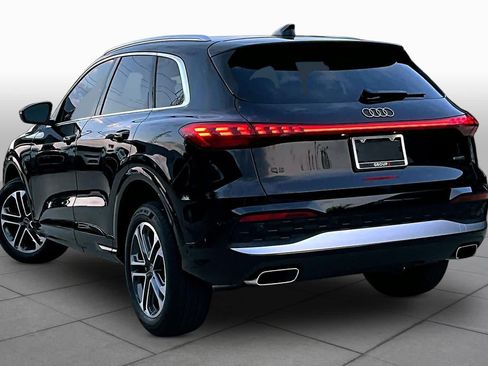 Used 2026 Audi Q5 Premium AWD/4WD image 12