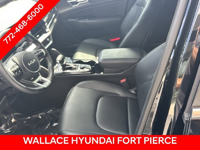 Used 2023 Kia Sportage EX FWD image 16