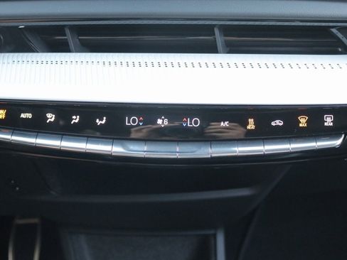 New 2026 Cadillac Optiq Sport 1 image 27