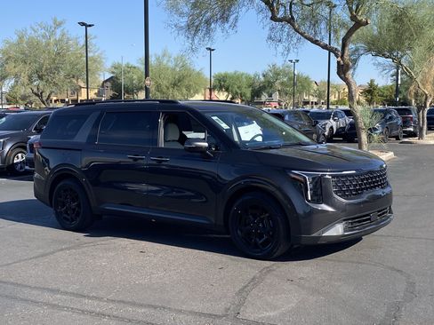 New 2026 Kia Carnival SX w/ SX Dark Edition Package image 31