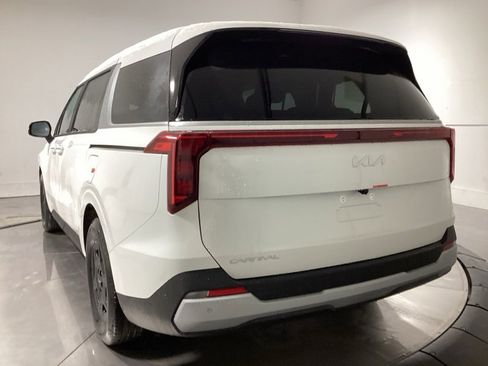 New 2026 Kia Carnival image 5