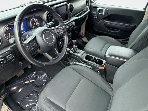 Used 2022 Jeep Wrangler Unlimited Sport AWD/4WD image 10