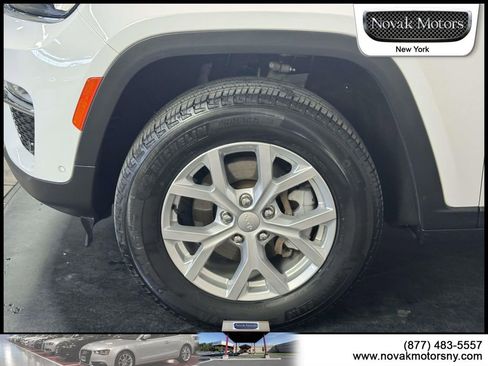 Used 2023 Jeep Grand Cherokee Limited w/ Luxury Tech Group II AWD/4WD image 6