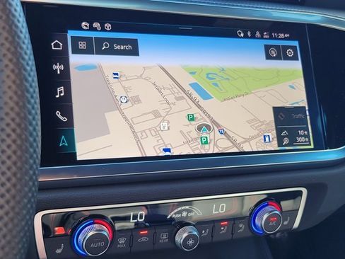 Certified 2025 Audi Q3 2.0T Premium Plus w/ Premium Plus Package image 25