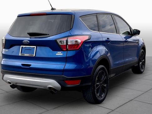 Used 2017 Ford Escape SE image 13