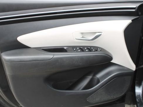 Used 2024 Hyundai Tucson SEL FWD image 12