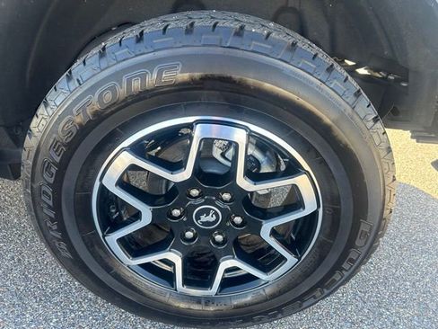 Certified 2025 Ford Bronco Outer Banks AWD/4WD image 12