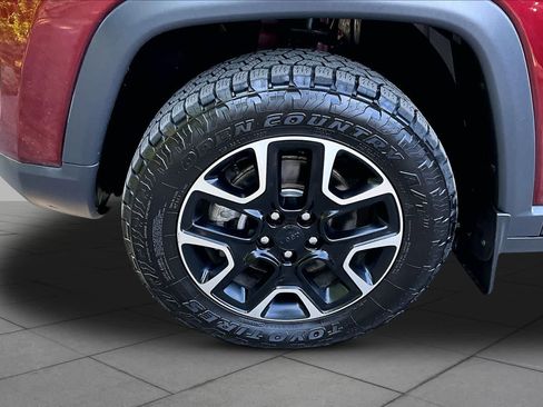 Used 2021 Jeep Compass Trailhawk AWD/4WD image 11