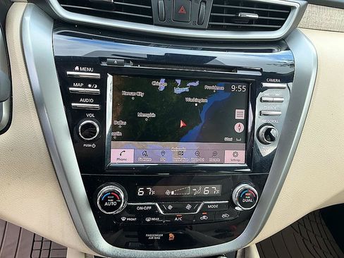 Used 2021 Nissan Murano SL w/ SL Moonroof Package AWD/4WD image 17