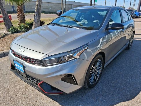Used 2022 Kia Forte GT-Line w/ GT-Line Premium Package image 3