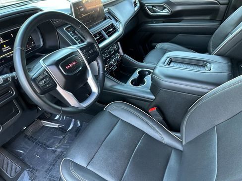 Used 2023 GMC Yukon SLT RWD image 9