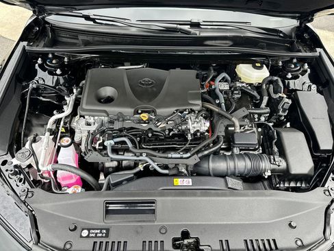 Used 2026 Toyota Camry Hybrid w/ Multimedia Upgrade Package AWD/4WD image 29