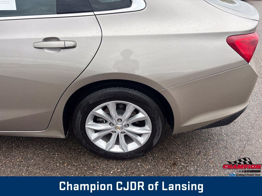 Used 2024 Chevrolet Malibu LT FWD image 34