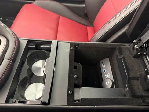 Used 2021 Jaguar F-TYPE R AWD/4WD image 28