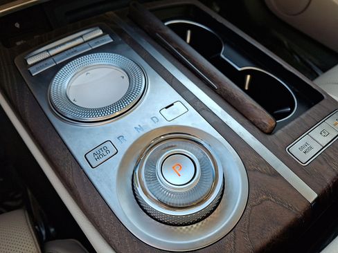 Used 2021 Genesis G80 2.5T w/ Prestige Package image 22