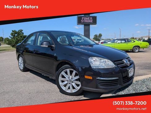 Used 2010 Volkswagen Jetta Wolfsburg Edition FWD image 1