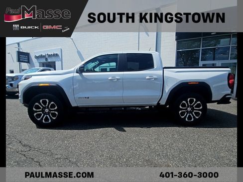 Used 2023 GMC Canyon AT4 w/ AT4 Premium Package AWD/4WD image 4