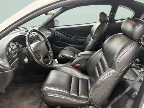 Used 1996 Ford Mustang Cobra image 10