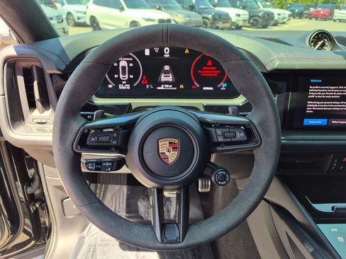 Used 2026 Porsche Cayenne GTS AWD/4WD image 16