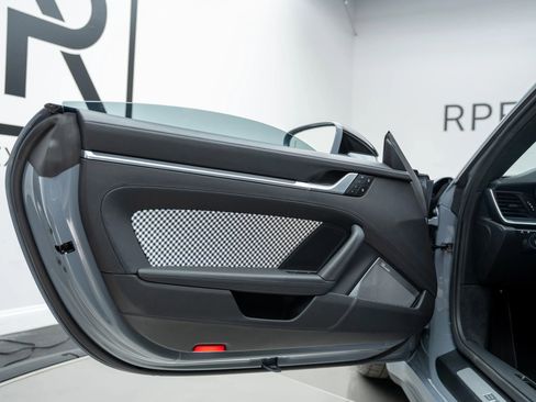 Used 2024 Porsche 911 Turbo S image 30