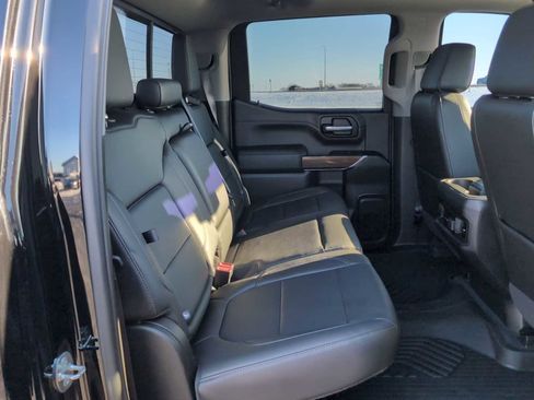 Used 2020 Chevrolet Silverado 1500 LT Trail Boss w/ Midnight Edition image 27