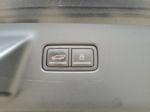 Used 2024 Hyundai Santa Fe SE FWD image 27