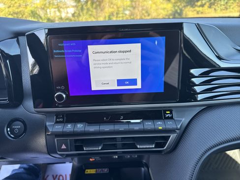 New 2026 Toyota Camry Hybrid image 18