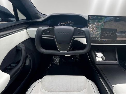 Used 2021 Tesla Model S Plaid AWD/4WD image 8