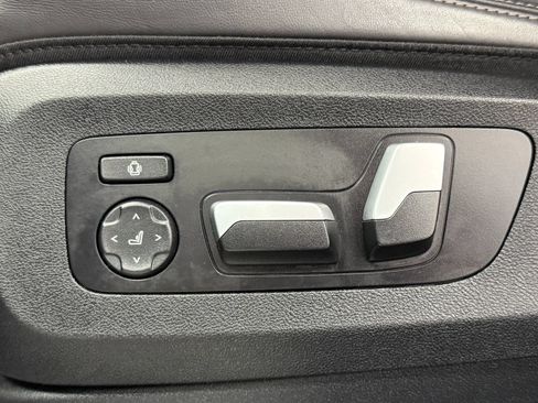 Used 2024 BMW X5 xDrive40i AWD/4WD image 35