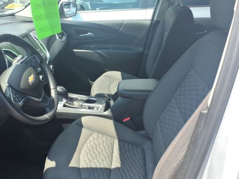 Used 2019 Chevrolet Equinox LT AWD/4WD image 7