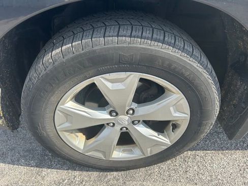 Used 2014 Subaru Forester 2.5i Touring image 12
