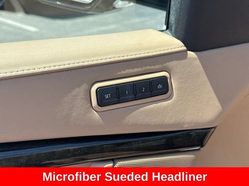 Used 2019 Cadillac Escalade ESV Platinum AWD/4WD image 43