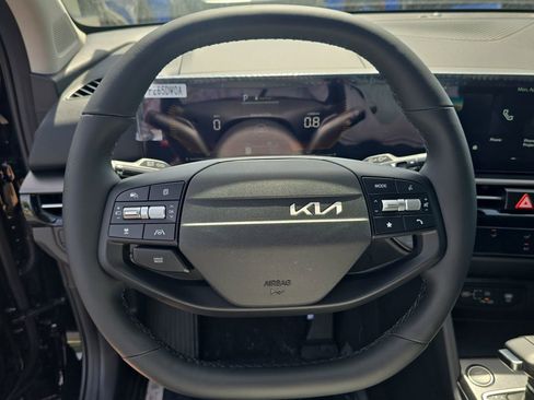 New 2026 Kia Sportage LX image 28