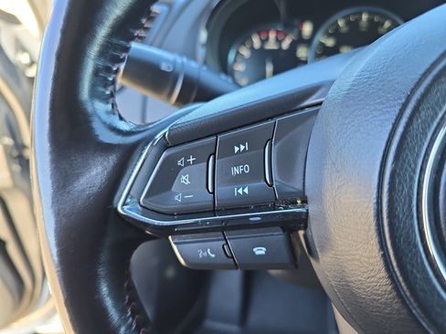 Used 2023 MAZDA CX-9 Carbon Edition image 17