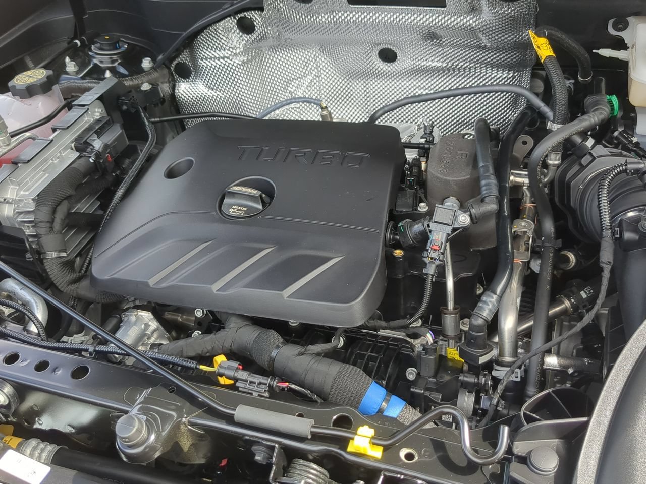Used 2026 Buick Encore GX Sport Touring w/ Comfort Package FWD image 29