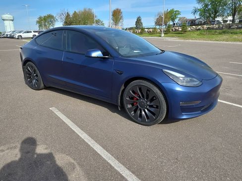 Used 2022 Tesla Model 3 Performance AWD/4WD image 2