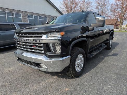 Used 2020 Chevrolet Silverado 2500 LTZ w/ LTZ Plus Package image 2