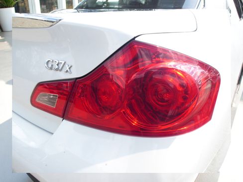 Used 2012 INFINITI G37 x Sedan w/ Premium Pkg image 23