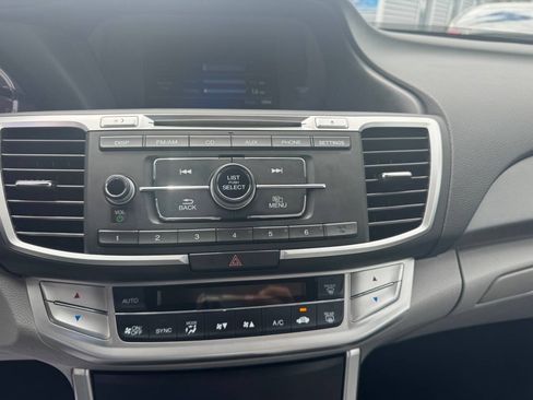 Used 2015 Honda Accord LX image 10